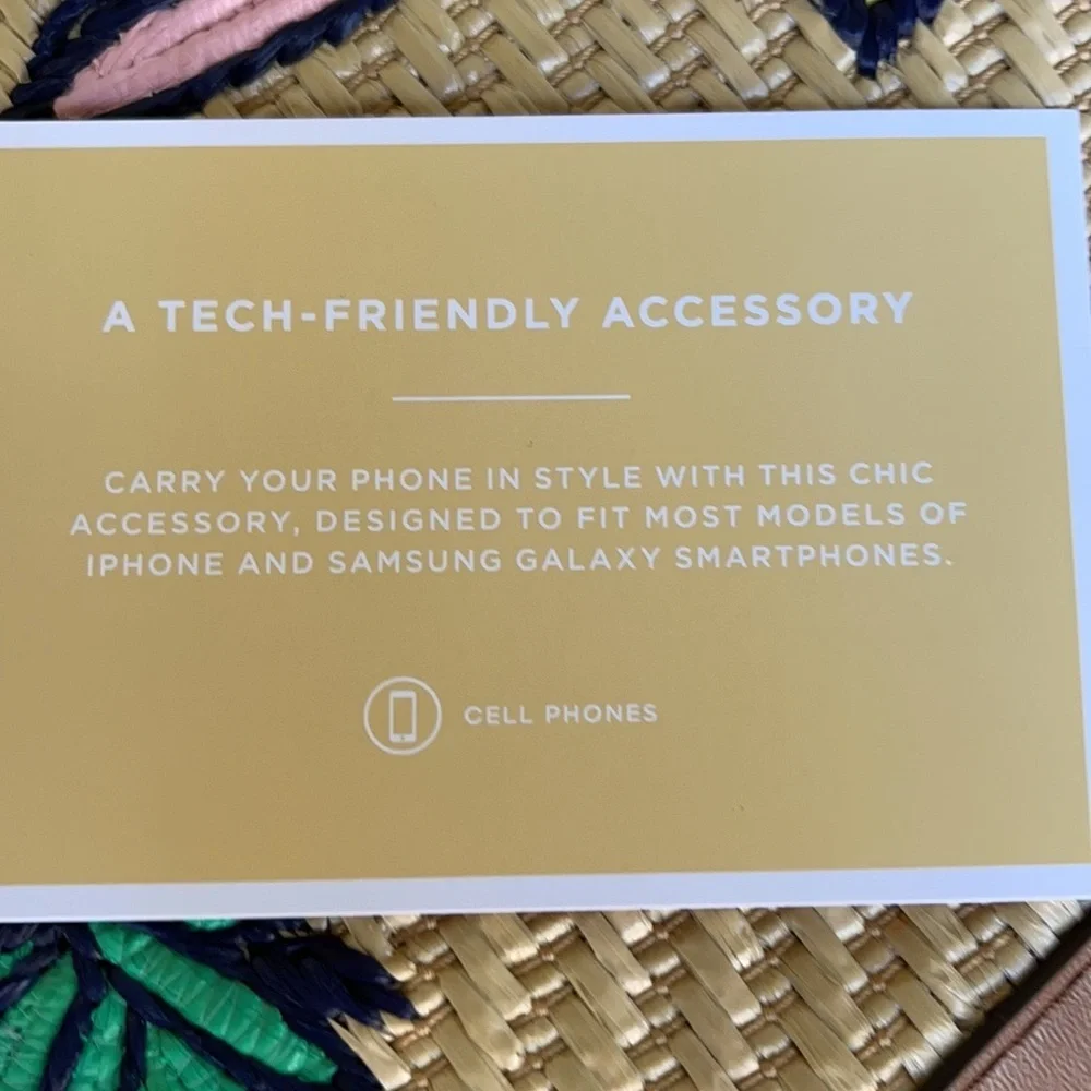 MK Island Escape Jet Set Item LG XBODY Natural Mlt - Picture 3 of 16